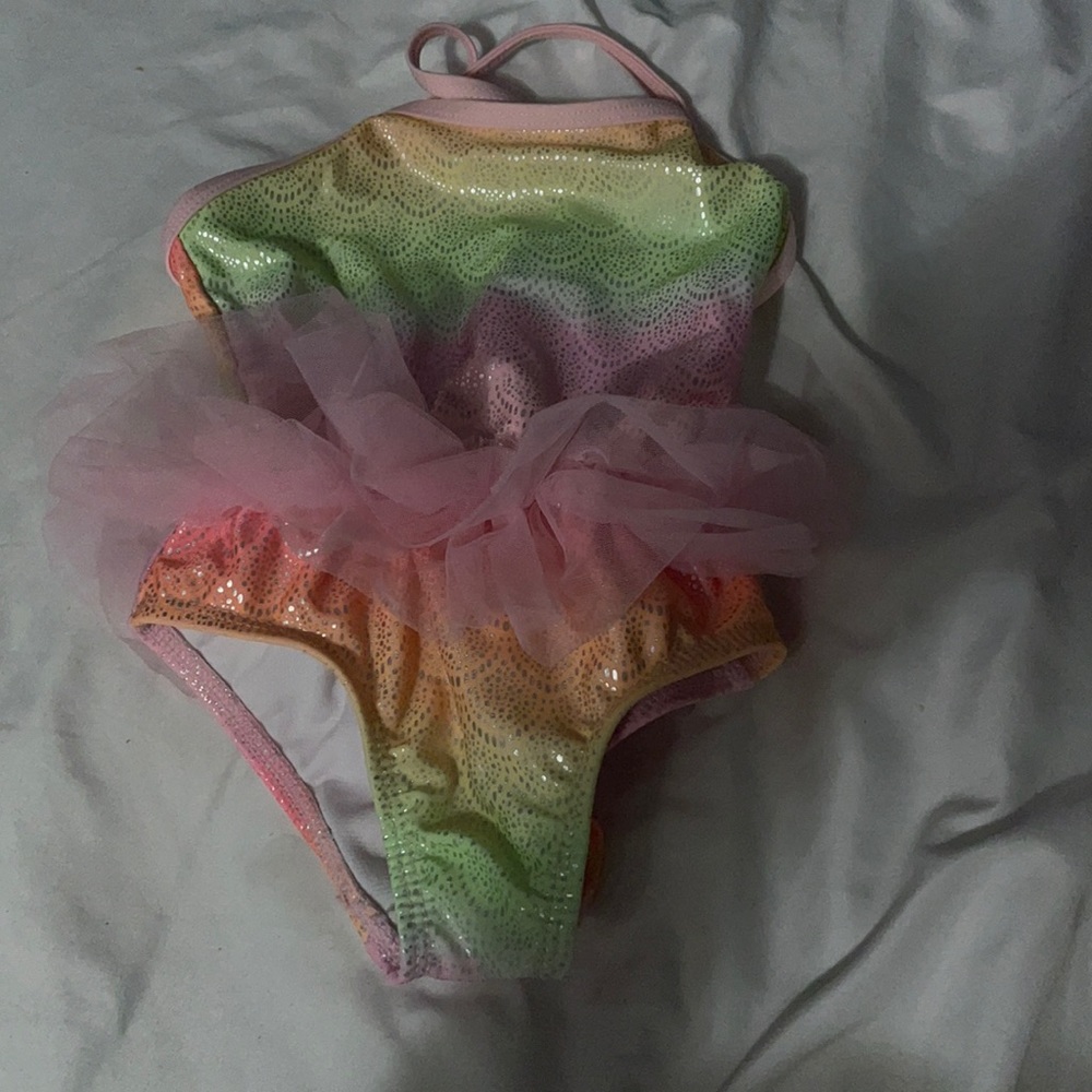 Bathing suit